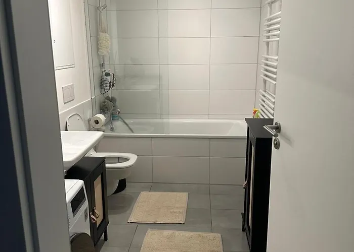 Neubauwohnung 5 Minuten Zur Messe *